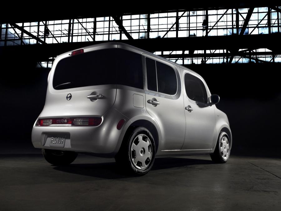  Nissan Cube 2009 года  (фото 57 из 137)